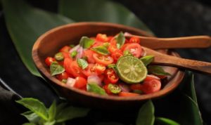 33sambal matah Berbagai Resep Sambal yang Gurih dan Pedas untuk Teman Makan Nasi