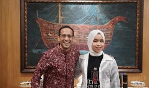 nadiem-dan-putri-ariani_169 Putri Ariani Terima Beasiswa dari Mendikbud Buat Kuliah di Juilliard, Biaya Selangit!