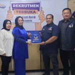 Ade Hartati Maju Pilwako Pekanbaru